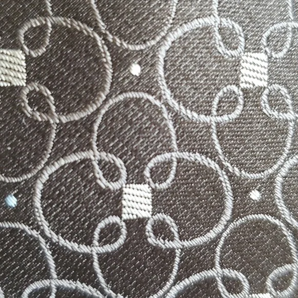 Calvin Klein new without tags necktie - Picture 3 of 7